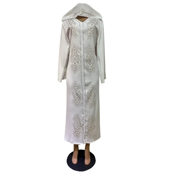 Djellaba De Luxe Pour Femme Avec Capuche Et Manches Longues Blanche