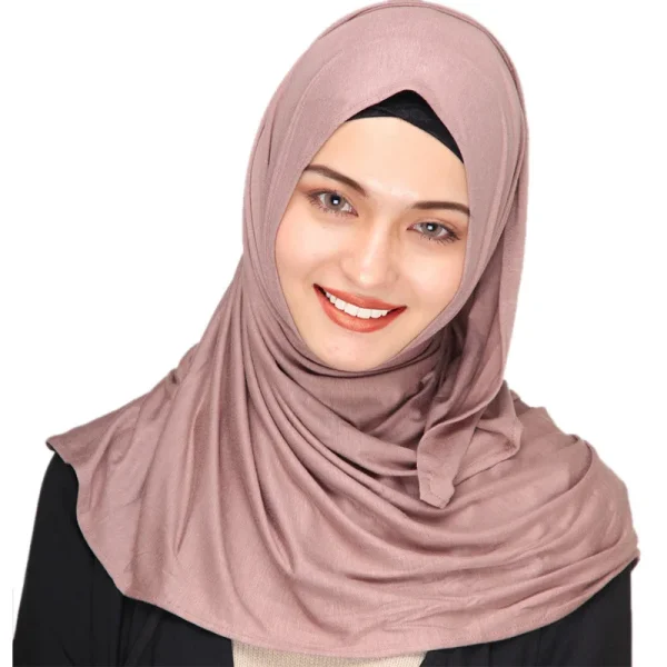 Foulard Été Brillant Personnalisé – Hijab Mode Confort Neutre
